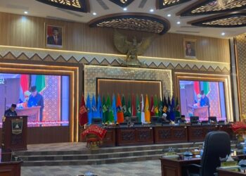 DPRD SUMBAR GELAR PARIPURNA KUA PPAS RANCANGAN PERUBAHAN APBD 2025
