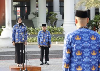 Upacara Peringatan HUT RI ke-79,  ASN Sekretariat DPRD Sumbar Didorong Terapkan Nilai-Nilai Kinerja Kompetitif dan Inovatif