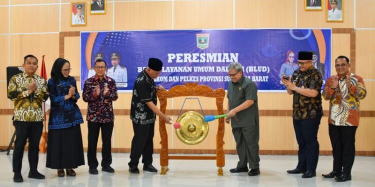 Peresmian BLUD BKOM dan Pelkes Sumbar, Muhidi Tekankan Peningkatan Kualitas Tenaga Kesehatan dan Akses Masyarakat