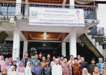 Irsyad Syafar Reses di Nagari Sungai Talang.