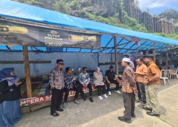 Komisi I DPRD Sumbar Dorong Pemasangan Rambu Larangan Berhenti di Kelok Sembilan