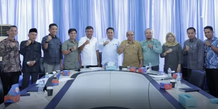 Evi Yandri dan Komisi II DPRD Sumbar Tinjau Pelaksanaan HGU di Pasaman Barat