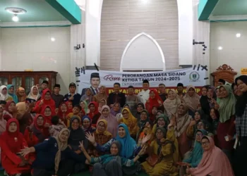 Reses Evi Yandri di Kalumbuk, Warga Keluhkan Soal PPDB