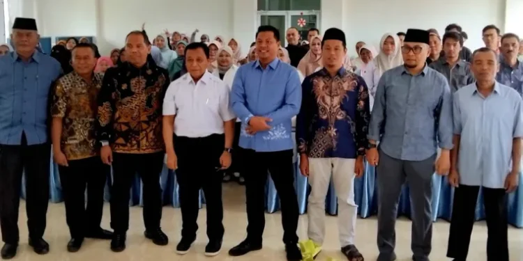 Anggota Komisi III DPRD Sumbar Rafdinal Sosialisasi Perda di Banuhampu