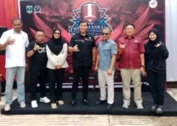 Anggota DPRD Sumbar, Sutan Varel Oriano Buka Turnamen Mobile Legend