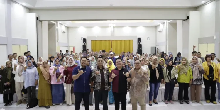 Sosialisasi Perda, Iqra Chissa Dorong UMKM Kota Padang Naik Kelas