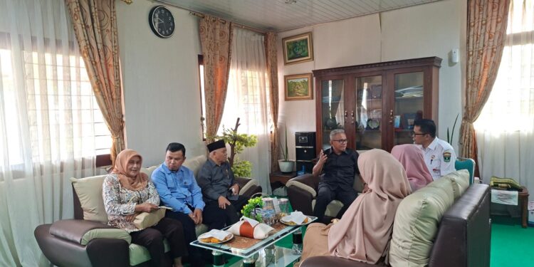 Komisi V DPRD Sumbar Turun Lapangan, Pastikan Anggaran Pendidikan Tepat Sasaran di Pessel